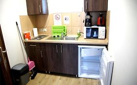 Sunny Home Apartment Haz
